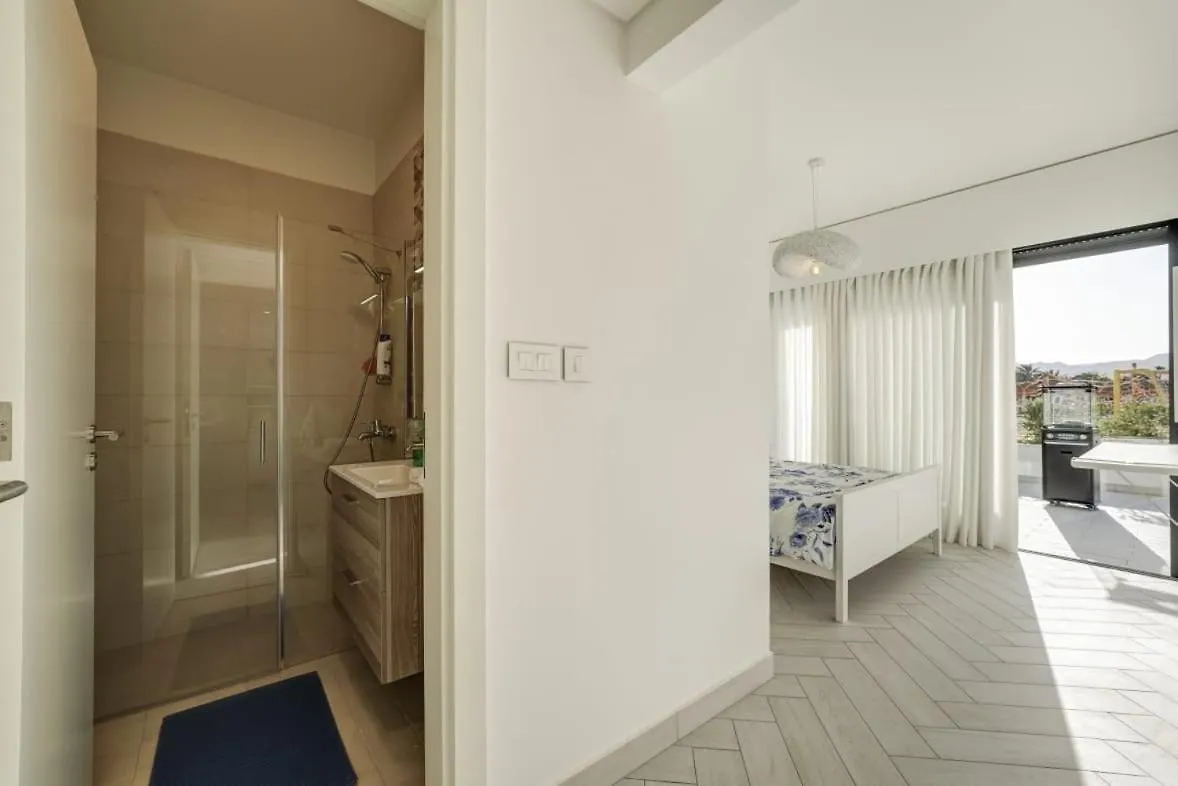 Emerald Beach Apartment Aqaba Jordan